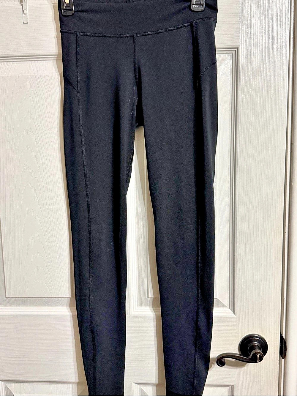 Aries Black Leggings Size 4